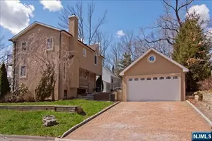 177 Magnolia Ave, Cresskill, NJ 07626 - Photo 15