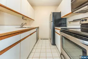 260 Main Street 214, Little Falls Township, NJ 07424 - Photo 9