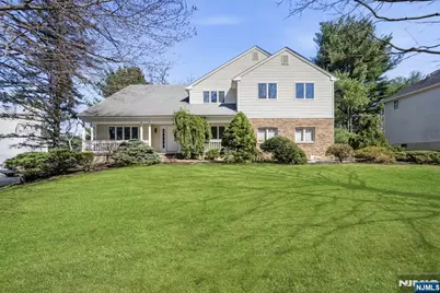 34 Knob Hill Road, Marlboro Township, NJ 07751 - Photo 3