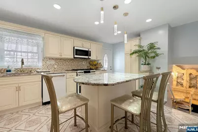 8 Monaghan Road, Edison, NJ 08817 - Photo 11