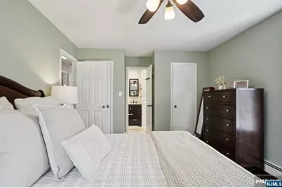 116 Carol Place, Wayne, NJ 07470 - Photo 19