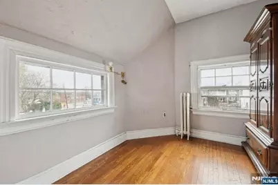 60 Berkeley Avenue, Bloomfield, NJ 07003 - Photo 9