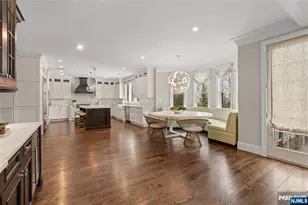 47 Evergreen Dr, Caldwell, NJ 07006 - Photo 7