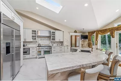 136 Willow Drive, Old Tappan, NJ 07675 - Photo 13