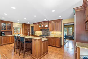 565 Dorchester Dr, River Vale Township, NJ 07675 - Photo 9