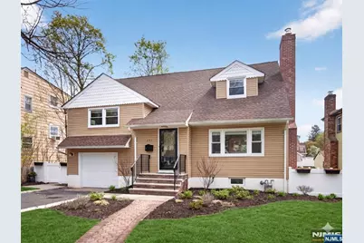 247 Steilen Avenue, Ridgewood, NJ 07450 - Photo 1