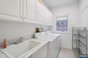 111 Chopin Dr, Wayne, NJ 07470 - Photo 19