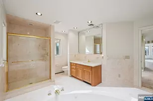 111 Chopin Dr, Wayne, NJ 07470 - Photo 25