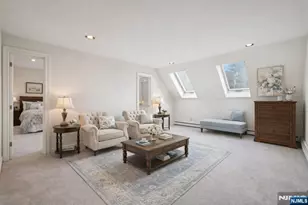 111 Chopin Dr, Wayne, NJ 07470 - Photo 27