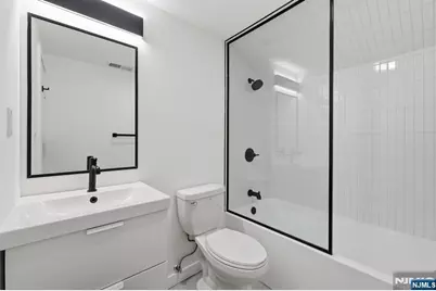 73 Macarthur Avenue, Lodi, NJ 07644 - Photo 23