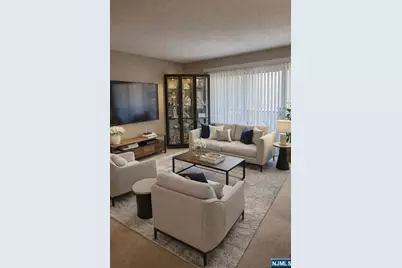 194 Robertson Way 914 #914, Lincoln Park, NJ 07035 - Photo 1