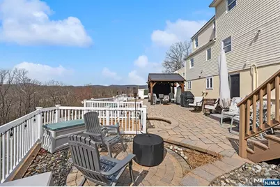 50 Hilltop Terrace, Bloomingdale, NJ 07403 - Photo 37