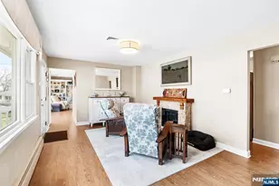 50 Hilltop Terrace, Bloomingdale, NJ 07403 - Photo 9