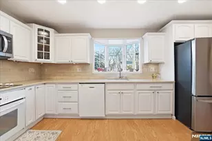 30 Lincoln Ave, Wood Ridge, NJ 07075 - Photo 17