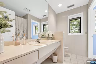 301 Hopper Ct, Franklin Lakes, NJ 07417 - Photo 29