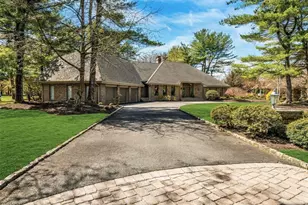 301 Hopper Ct, Franklin Lakes, NJ 07417 - Photo 3