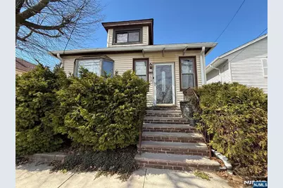 799 2nd Street, Secaucus, NJ 07094 - Photo 1