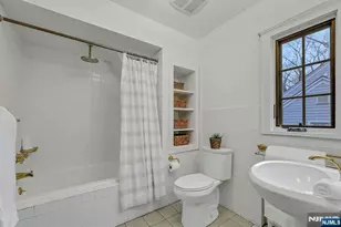 300 Churchill Rd, Teaneck Township, NJ 07666 - Photo 29