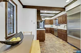 300 Churchill Rd, Teaneck Township, NJ 07666 - Photo 17