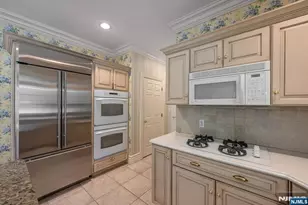 193 Pulis Ave, Franklin Lakes, NJ 07417 - Photo 11