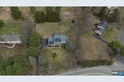 81 Crescent Avenue, Mahwah, NJ 07430 - Photo 25