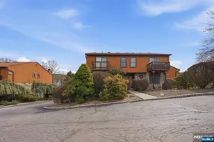 11 Brookside Heights L, Wanaque, NJ 07465 - Photo 3