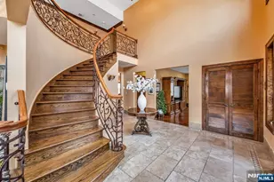 10 Fox Terrace, Cliffside Park, NJ 07010 - Photo 3