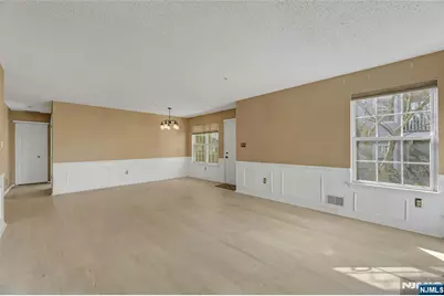 1192 Richmond Road, Mahwah, NJ 07430 - Photo 3