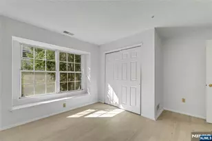 1192 Richmond Rd, Mahwah, NJ 07430 - Photo 11