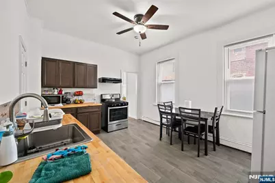 94 Center Street, Clifton, NJ 07011 - Photo 13