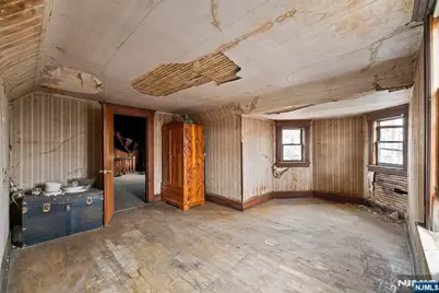 94 Center Street, Clifton, NJ 07011 - Photo 37