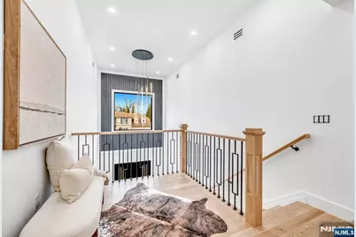 234 Vivien Court, Paramus, NJ 07652 - Photo 25