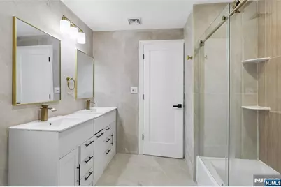 1087 Lambert Road, Teaneck Township, NJ 07666 - Photo 35