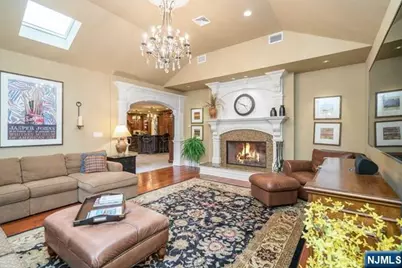 22 Sunset Lane, Upper Saddle River, NJ 07458 - Photo 9