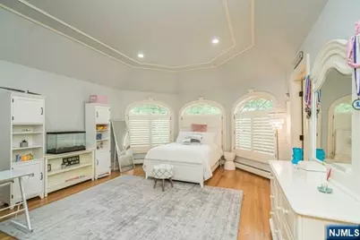 22 Sunset Lane, Upper Saddle River, NJ 07458 - Photo 15