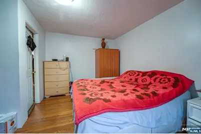 390 Lafayette Street, Newark, NJ 07105 - Photo 25