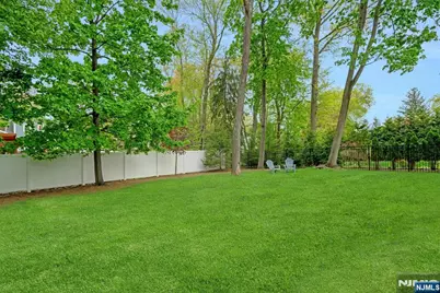 96 Lakewood Avenue, Ho Ho Kus, NJ 07423 - Photo 21