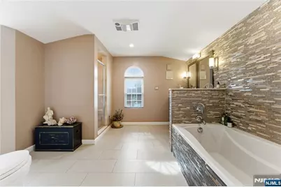 1 Gertz Avenue, Little Ferry, NJ 07643 - Photo 27