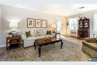 1 Kingwood Drive, Little Falls Township, NJ 07424 - Photo 9