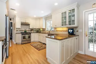 1 Kingwood Dr, Little Falls Township, NJ 07424 - Photo 27