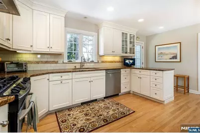 1 Kingwood Drive, Little Falls Township, NJ 07424 - Photo 29