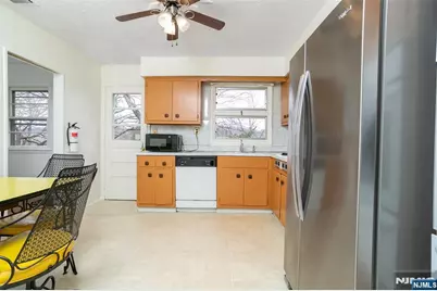 25 Devonshire Terrace, West Orange Township, NJ 07052 - Photo 17