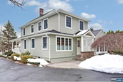 215 Hill Street, Midland Park, NJ 07432 - Photo 25