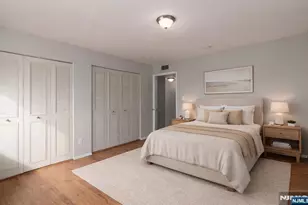 423 Meadow Woods Ln 310, Lawrence, NJ 08648 - Photo 9