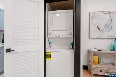 391 Central Avenue 1 #1, Jersey City, NJ 07307 - Photo 15