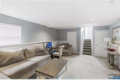 32 Oak Point Drive, Hamburg, NJ 07419 - Photo 13