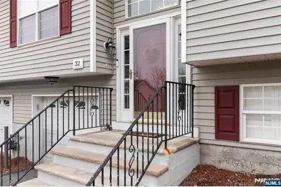 32 Oak Point Drive, Hamburg, NJ 07419 - Photo 3