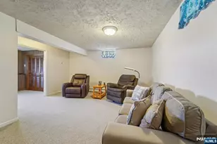 8 Nimbus Dr, Vernon, NJ 07462 - Photo 23