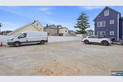 909-911 Monroe Avenue, Elizabeth, NJ 07201 - Photo 35