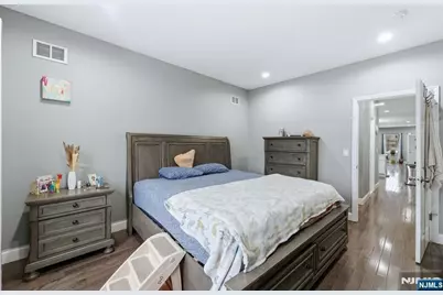 909-911 Monroe Avenue, Elizabeth, NJ 07201 - Photo 11